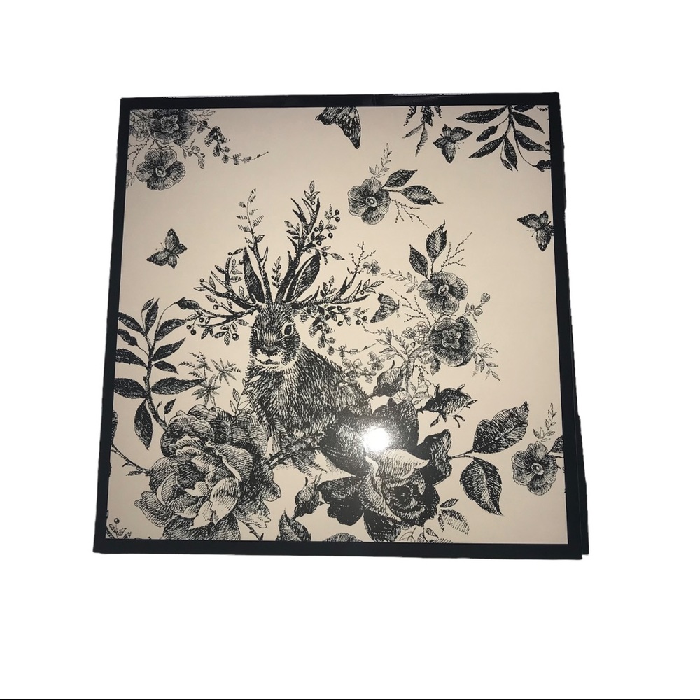Victoria Secret Gift Box - Picture 4 of 6